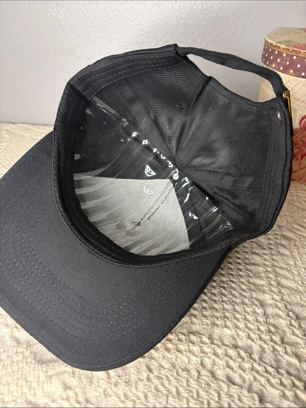 FORGIVE 7OX7 Black Cap